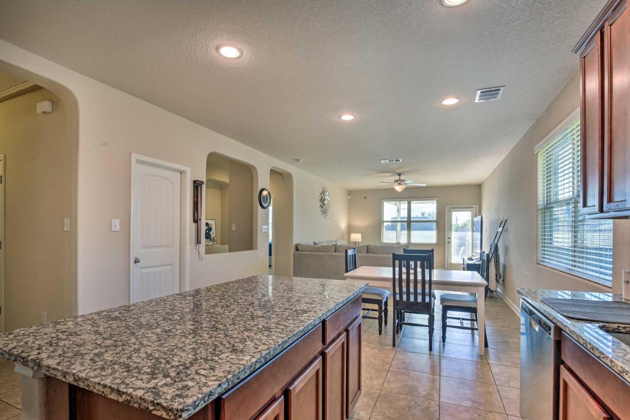 San Antonio Home With Yard About 8 Mi To Lackland! Eksteriør bilde